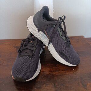 New Balance Fresh Foam Arishi v4 Gray Orange Purple Running Shoes Women’s Size 8